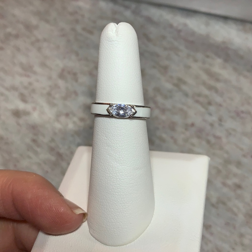Sterling silver white ring with enamel